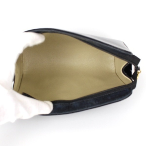 Chanel Cosmetic Pouch Enamel Coco Mark Black - Picture 2 of 5